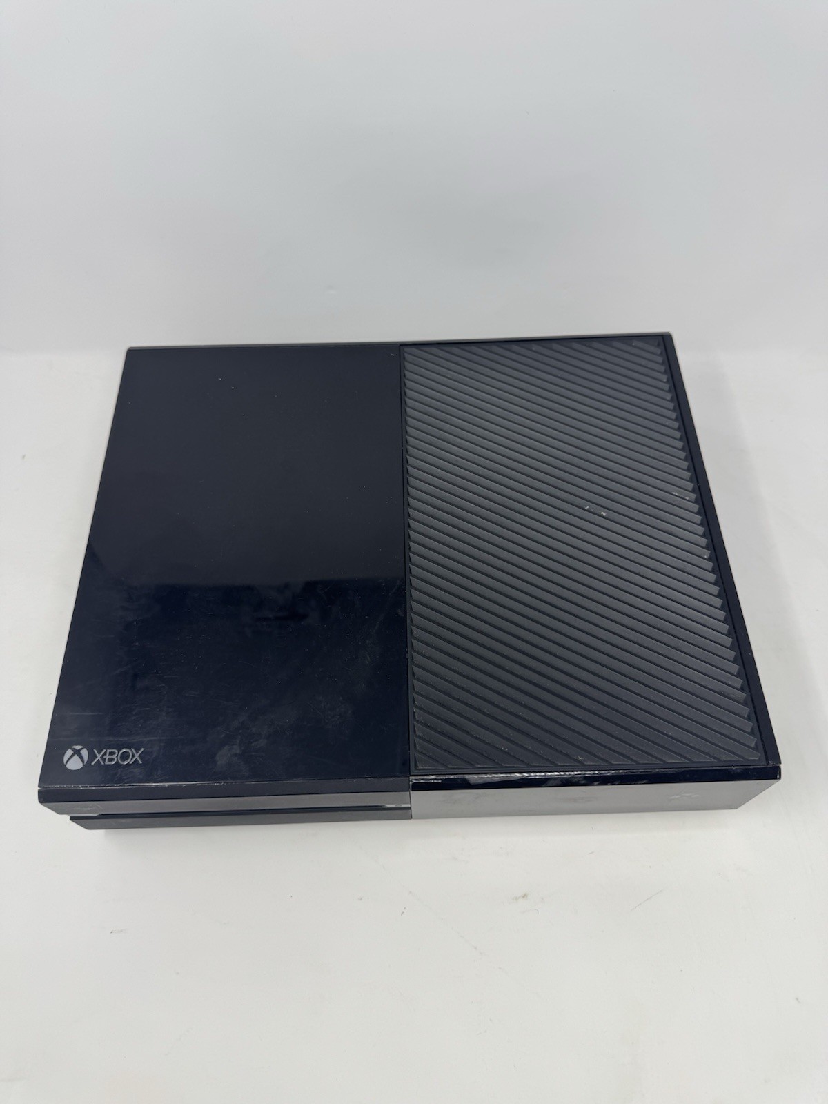 Microsoft Xbox One 500GB Console only - Black - model 1540 - Tested Working
