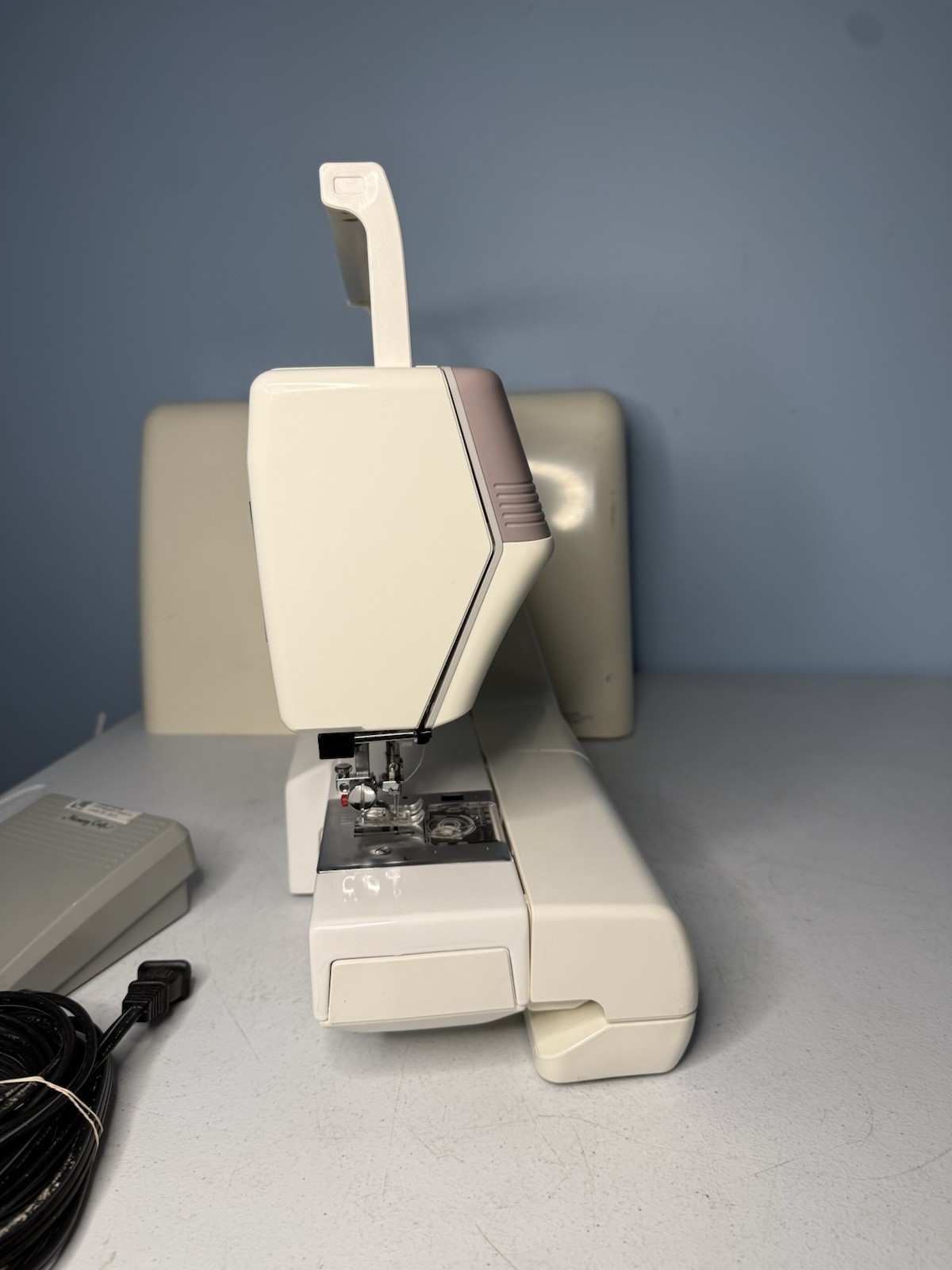Janome New Home Memory Craft 7500 Sewing Machine Tested Working Nice Condition