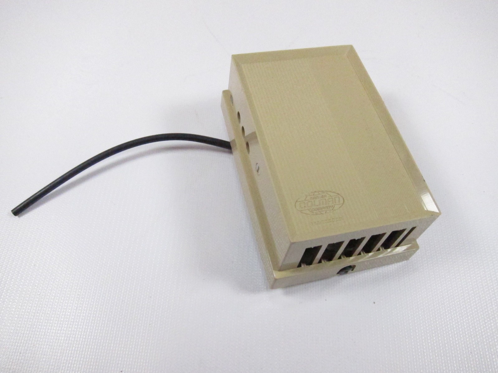 New Barber Colman HKS-5033-0-2 Proportional Humidity Transmitter