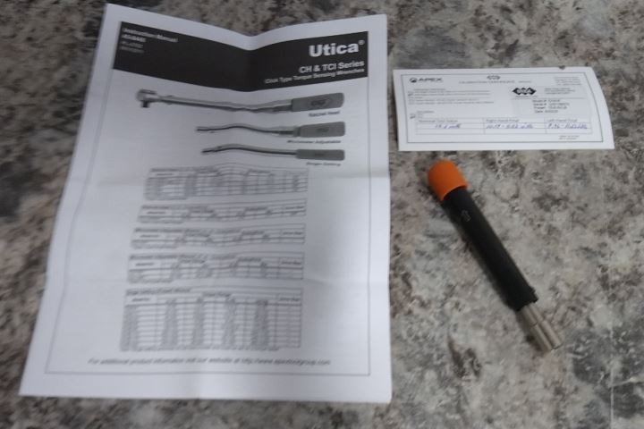 Utica CHA-6 Click Type Torque Wrench
