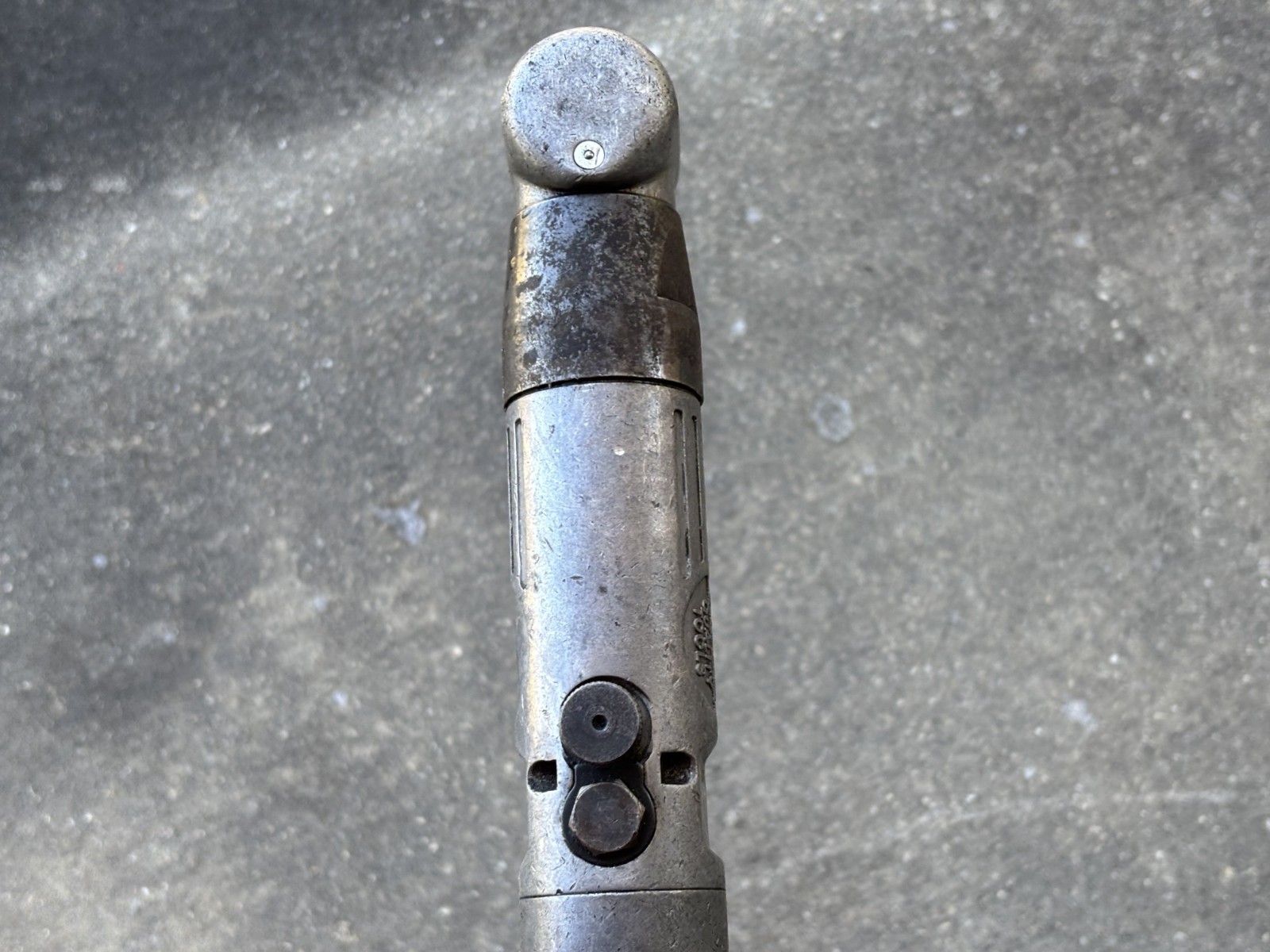 Mac 3/8 pneumatic angle reversible drill. FREE SHIP