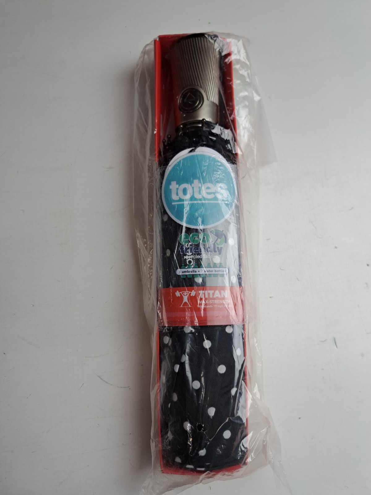 Totes 3-Section Auto Open/Close Titan Compact Umbrella