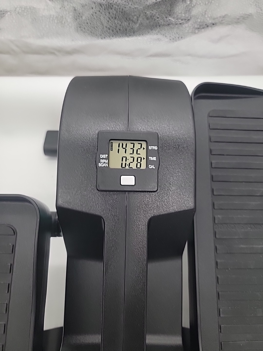 Cubii Under Desk Elliptical F3A2