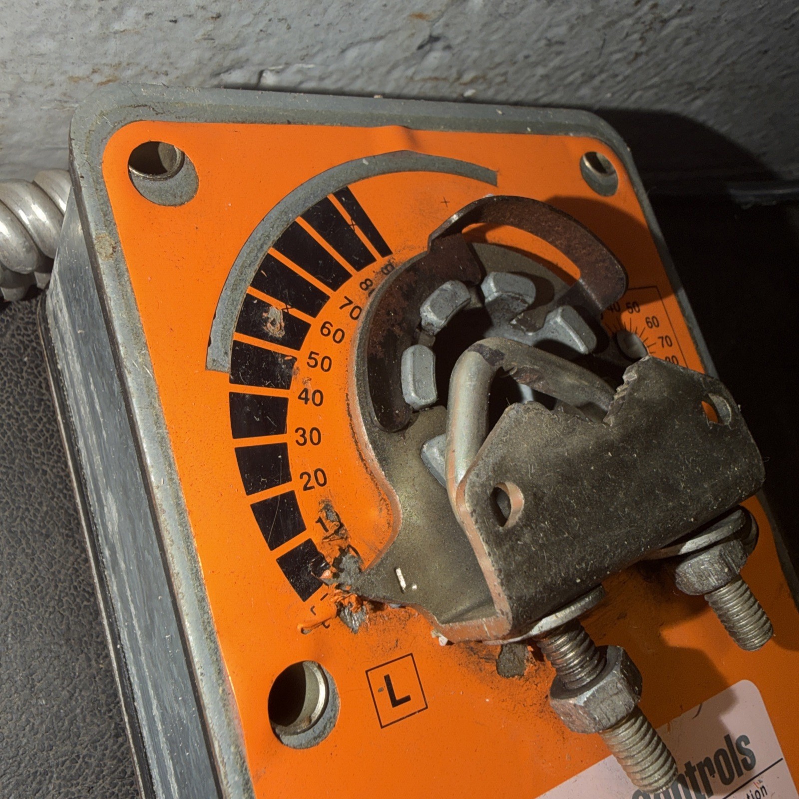 Andover Controls / Belimo AF24-S AV 24VAC/DC Spring Return Damper Actuator