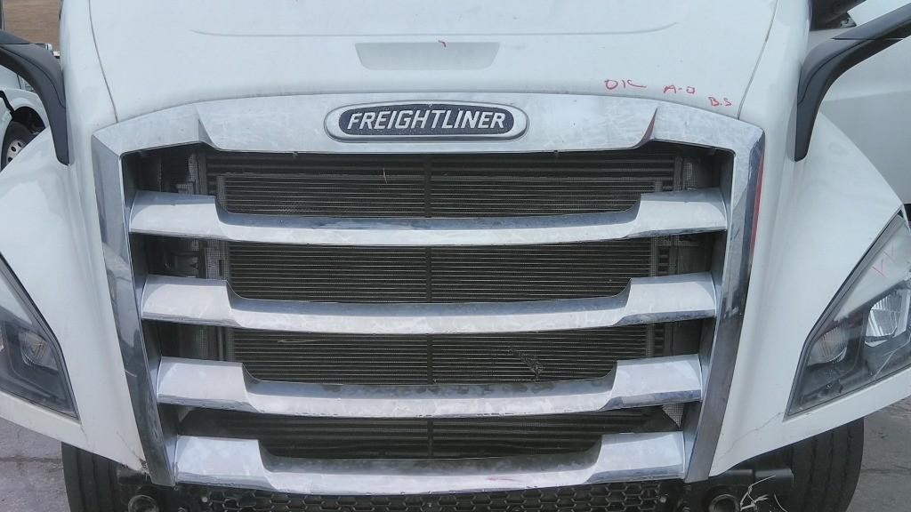 For 2022 FREIGHTLINER CASCADIA 116 GRILLE ,  OH