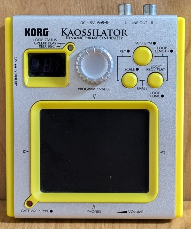 KORG KO-1 Kaossilator Dynamic Phrase Synthesizer Exc+++++