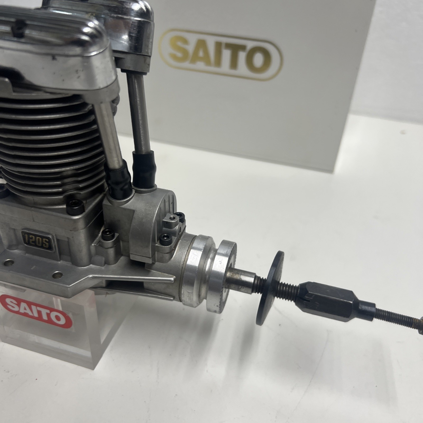 Saito FA-120S 4 Stroke RC Engine With Adapter