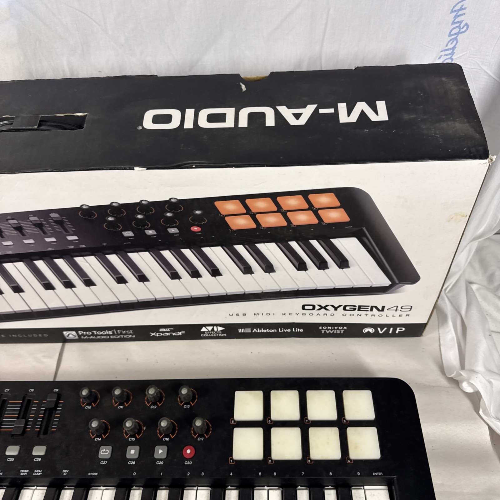 M-Audio Oxygen49 MIDI Keyboard Controller w/ USB Cable Tested Working