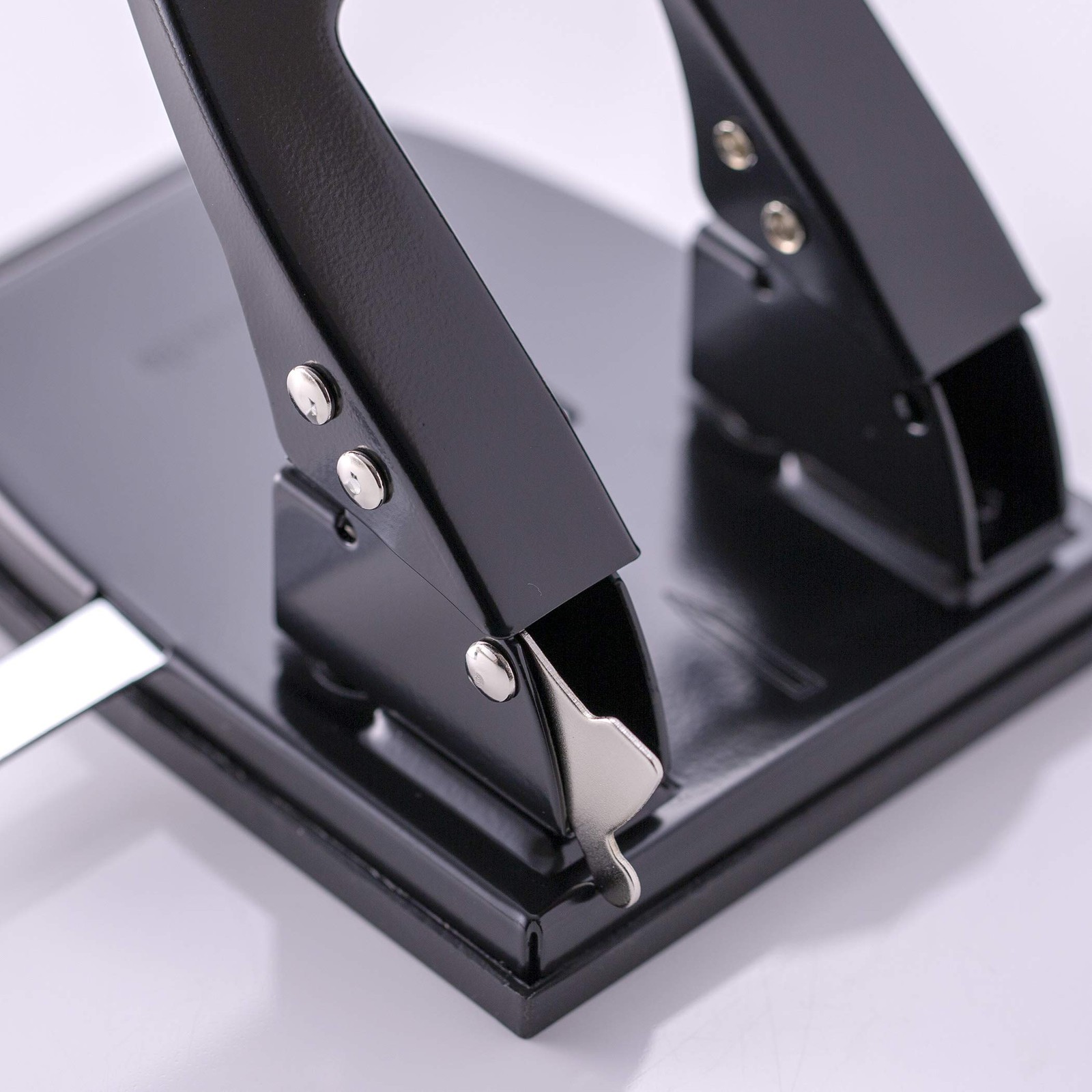 Standard 2 Hole Paper Punch 30 Sheet Capacity Black