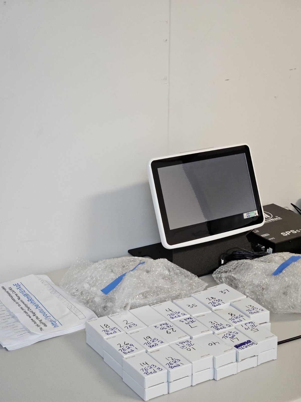 RCARE RAPID RESPONSE NURSE CALL STATION SYSTEM.