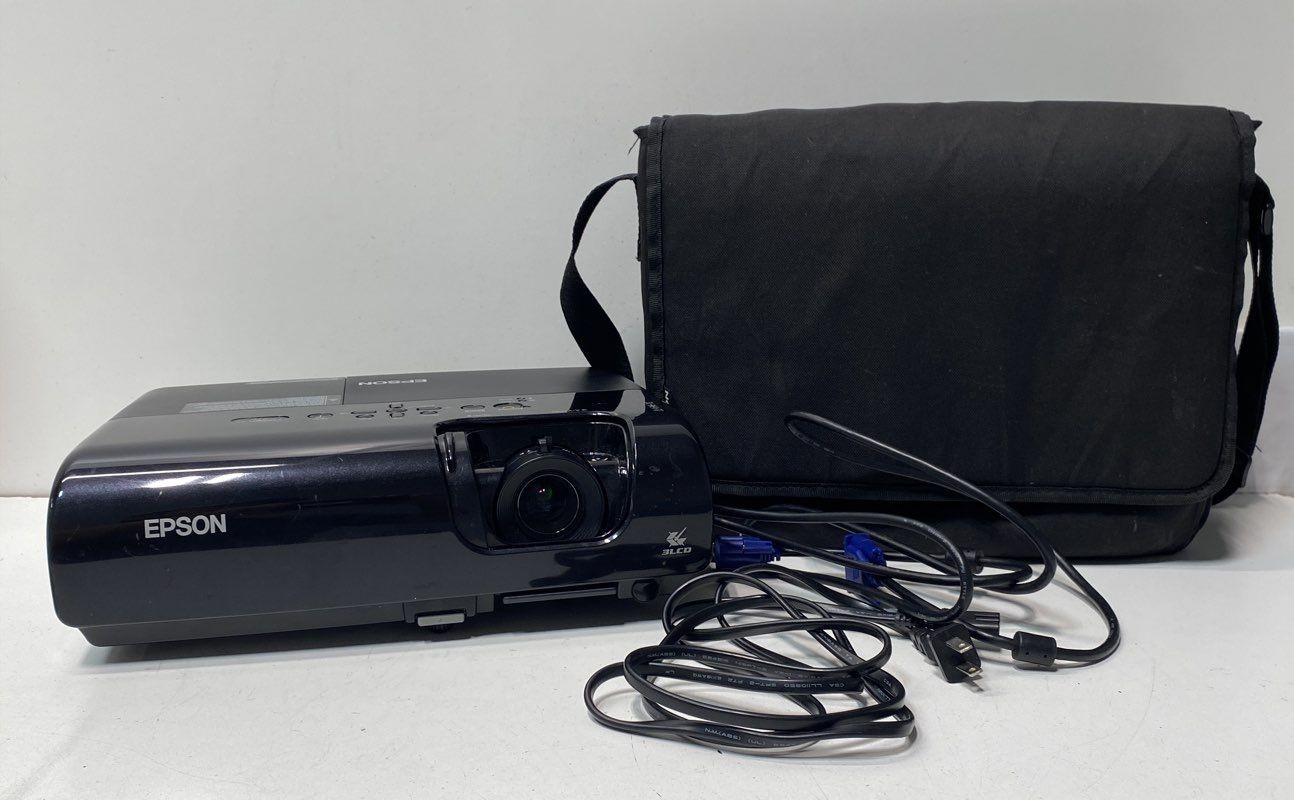 Epson PowerLite 77c EMP-X5 3LCD Multimedia Projector Bag Cables Tested As Is