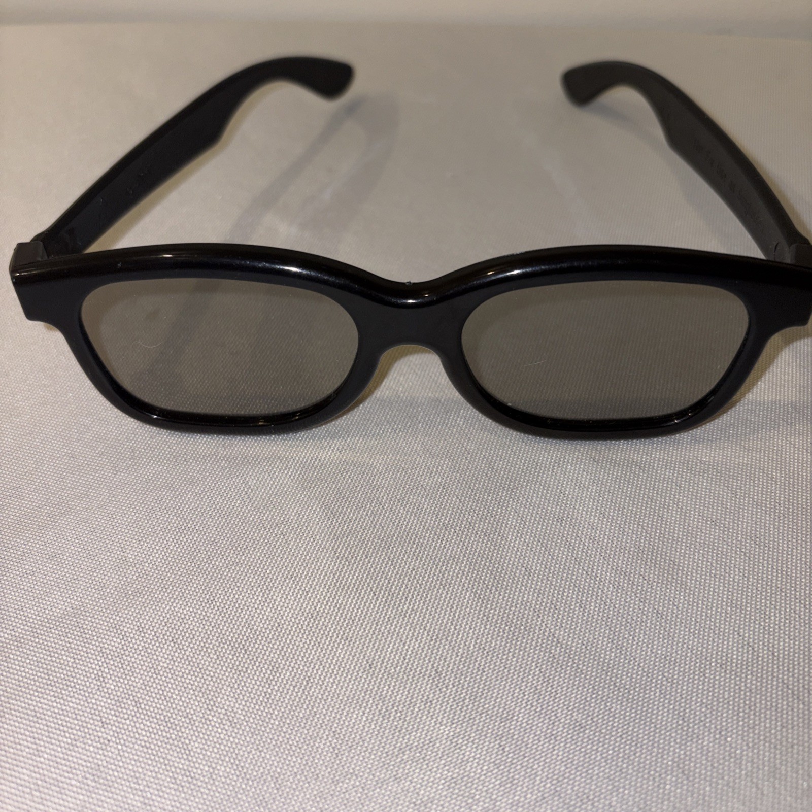 OFFICIAL RealD 3D Adult Passive Polarized 3D Glasses -  Brand New