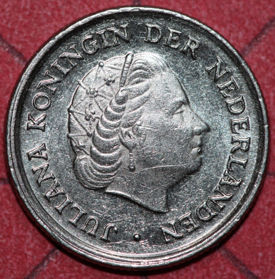 Netherlands   1980  10 cents Queen Juliana -   Foreign Coin  15mm