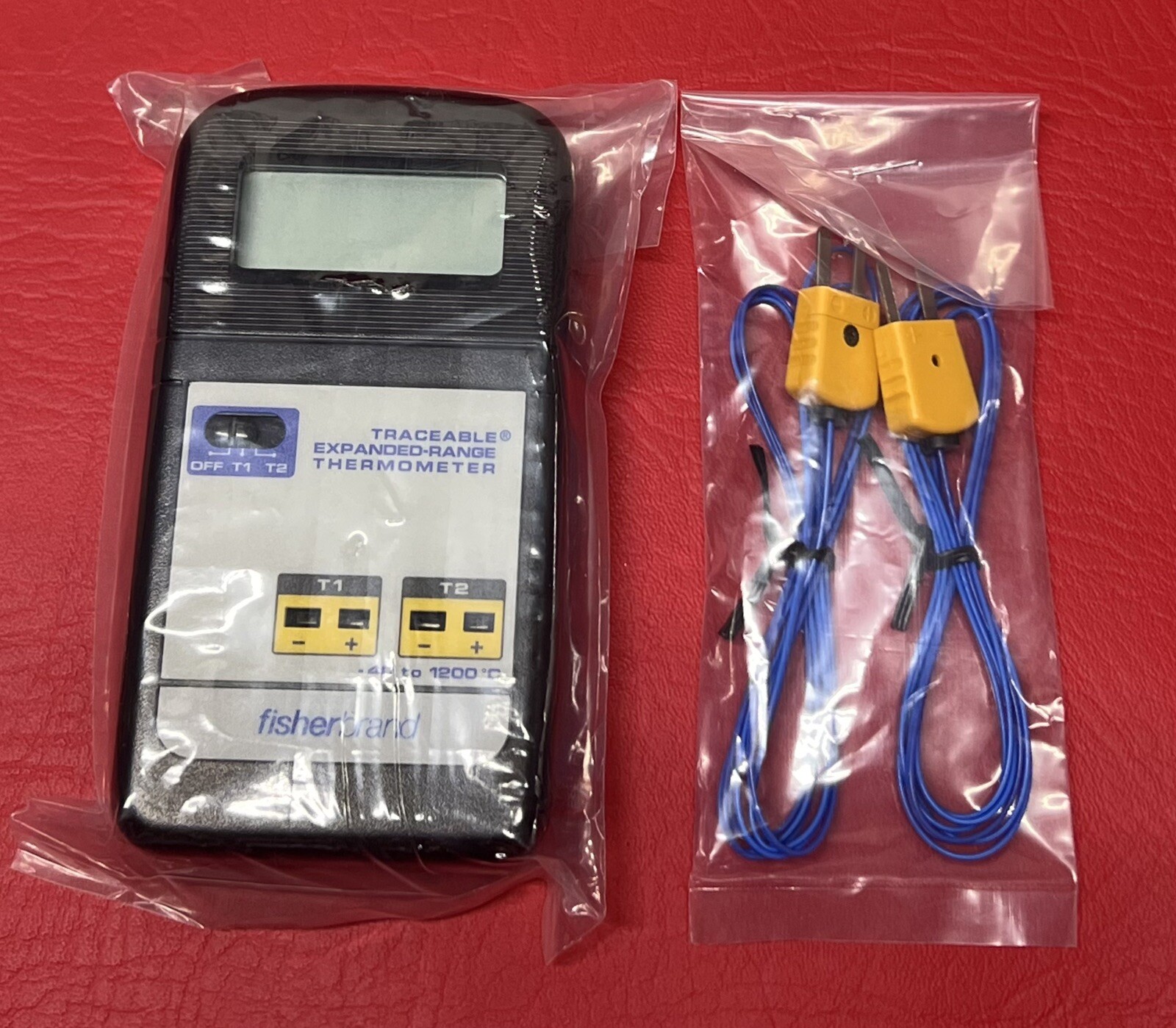 Fisherbrand Traceable Expanded-Range Thermometer 15-077-15 with Probes