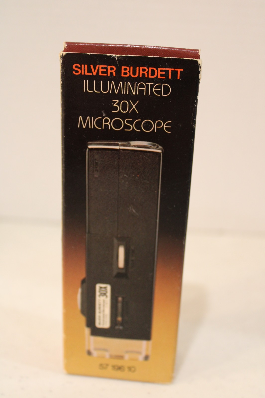 Silver Burdett Illuminated 30X Microscope 57 196 10 HONG KONG