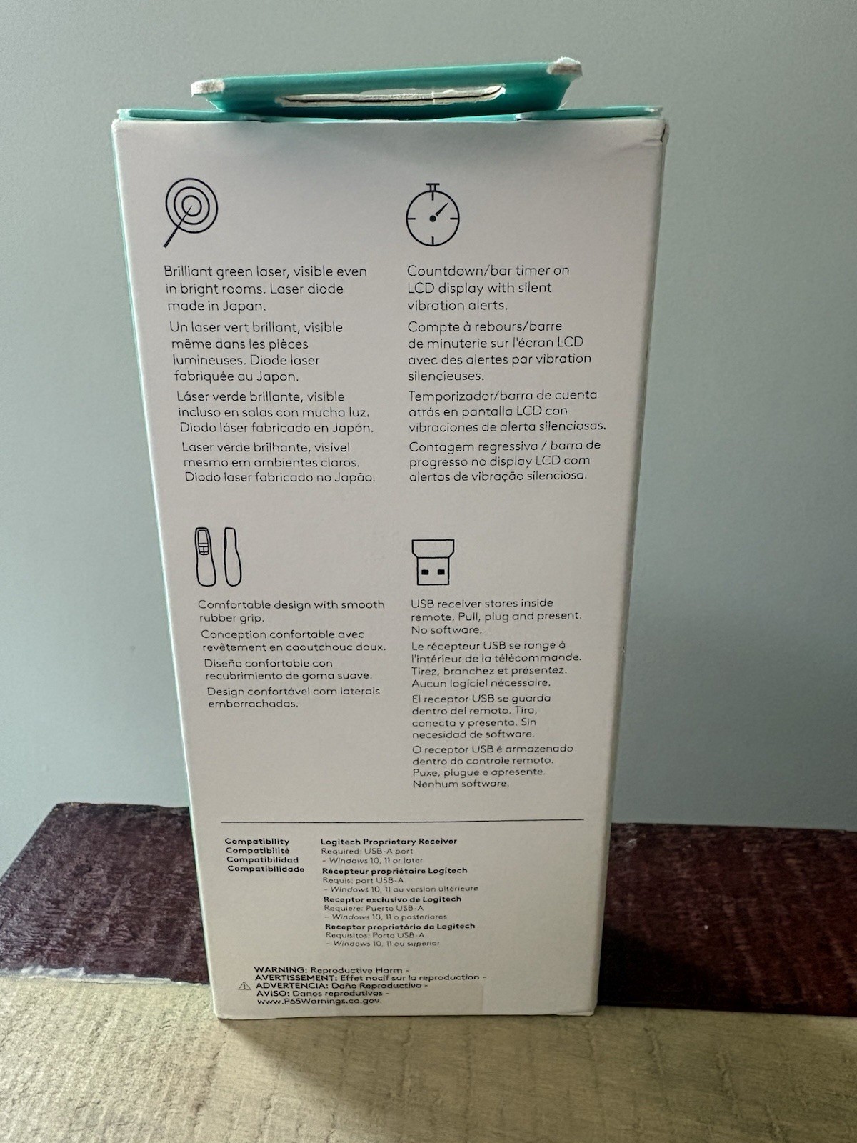Logitech R800 Laser Presentation Remote 910-001350 - NEW