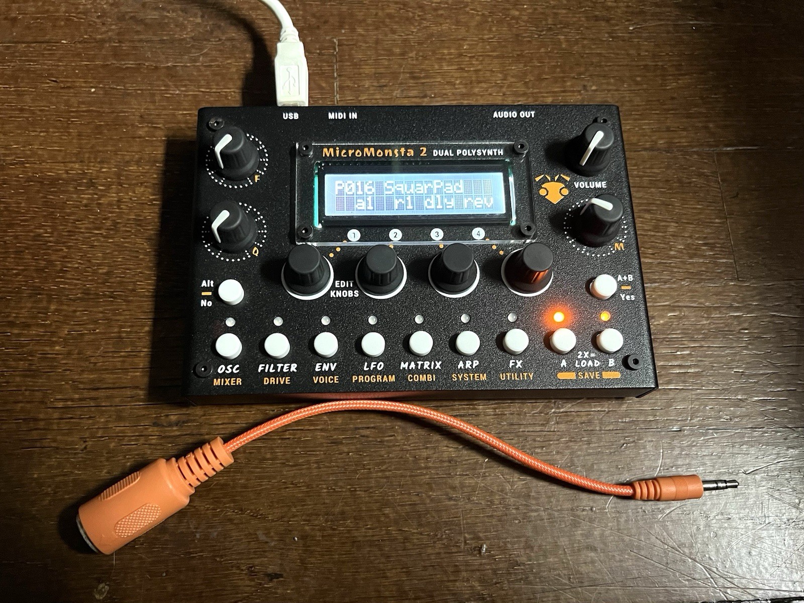 Audiothingies MicroMonsta 2 Dual Polysynth Digital Desktop Synth Arp USB MIDI