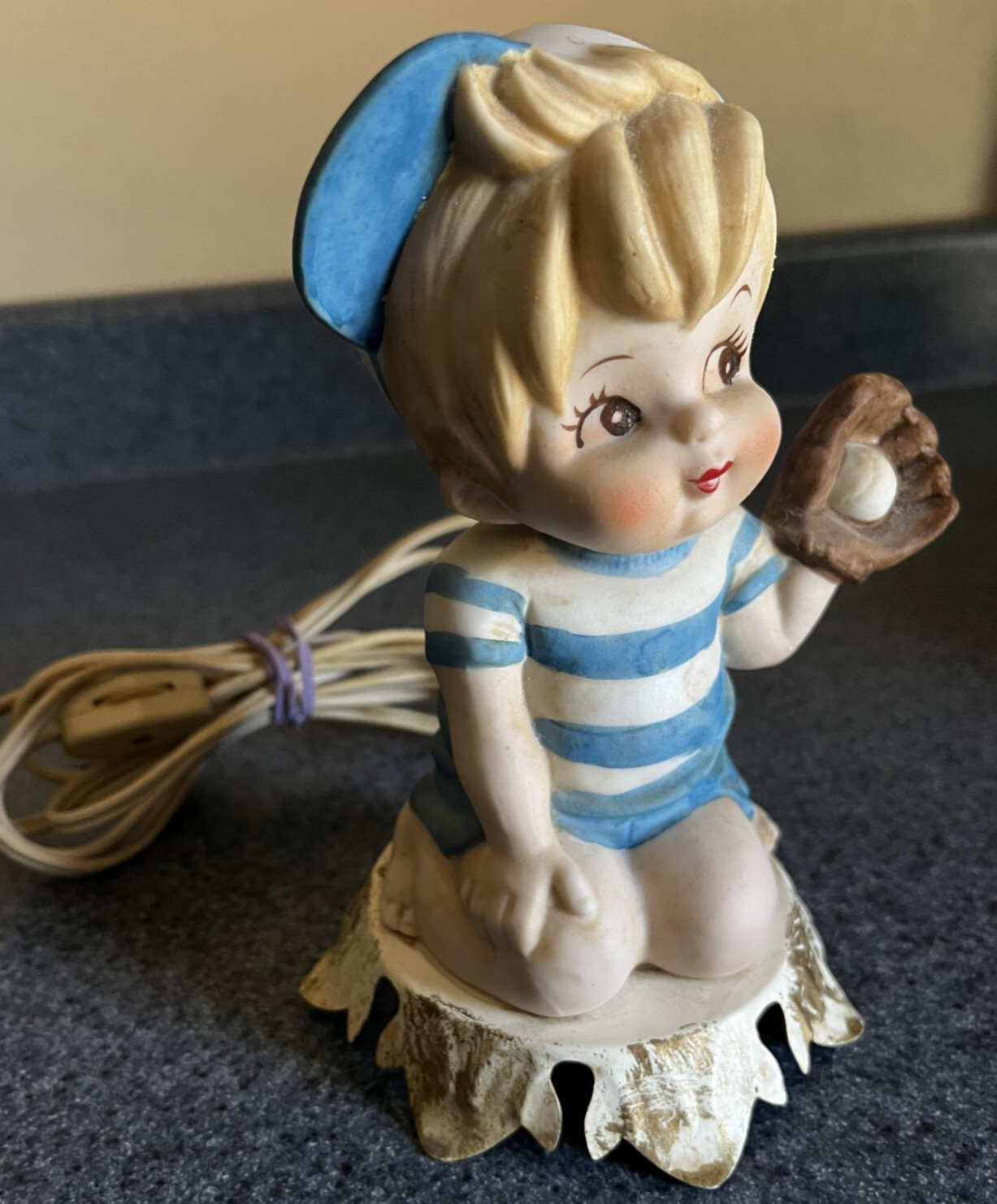 🤎VTG CERAMIC BOY BASEBALL CATCHER NIGHT‑LIGHT • NURSERY DECOR • CLASSIC ALADDIN