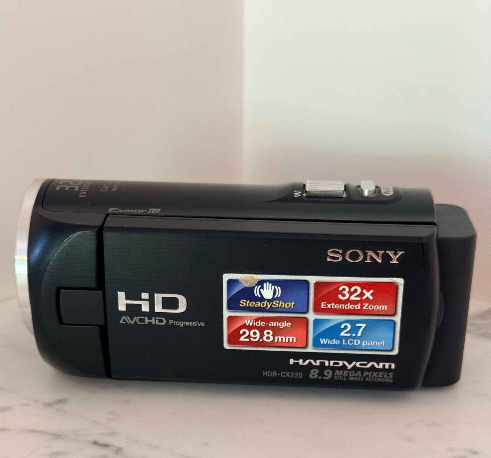 Sony Handycam HDR-CX220 HD Camcorder