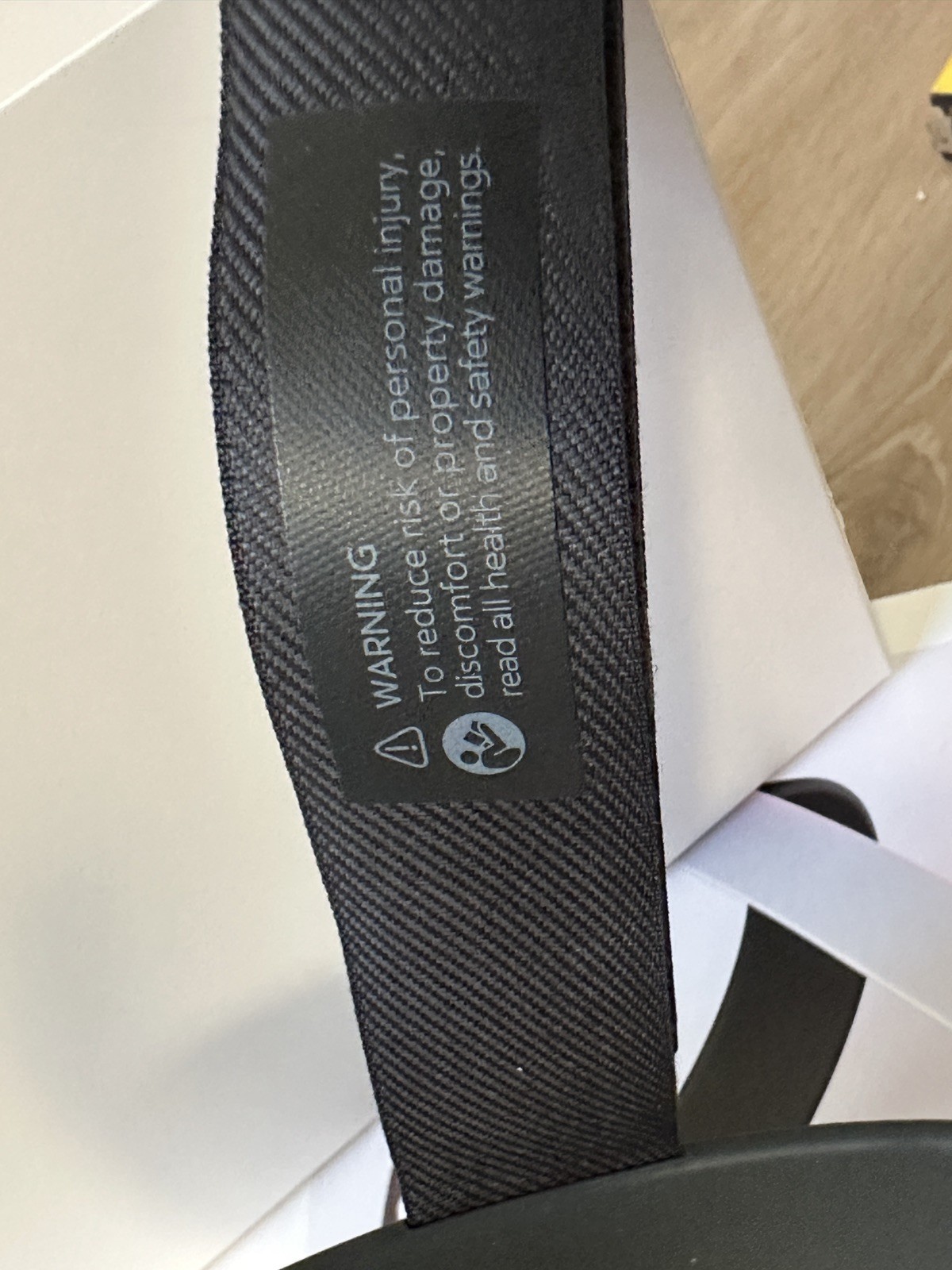 Meta Oculus Quest 2 Elite Strap for VR Headset (301-00375-01) in Original Box
