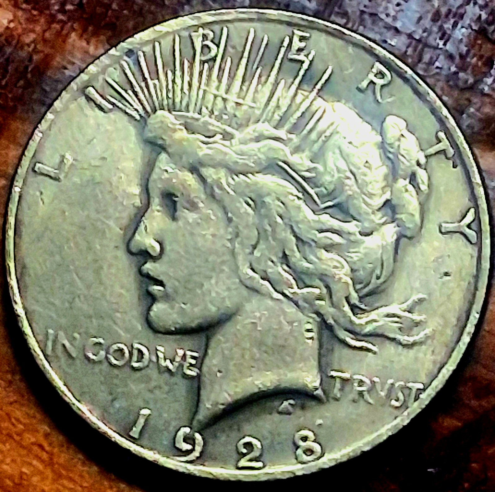 1928 P ...'Peace Silver Dollar' *RARE* Key Date