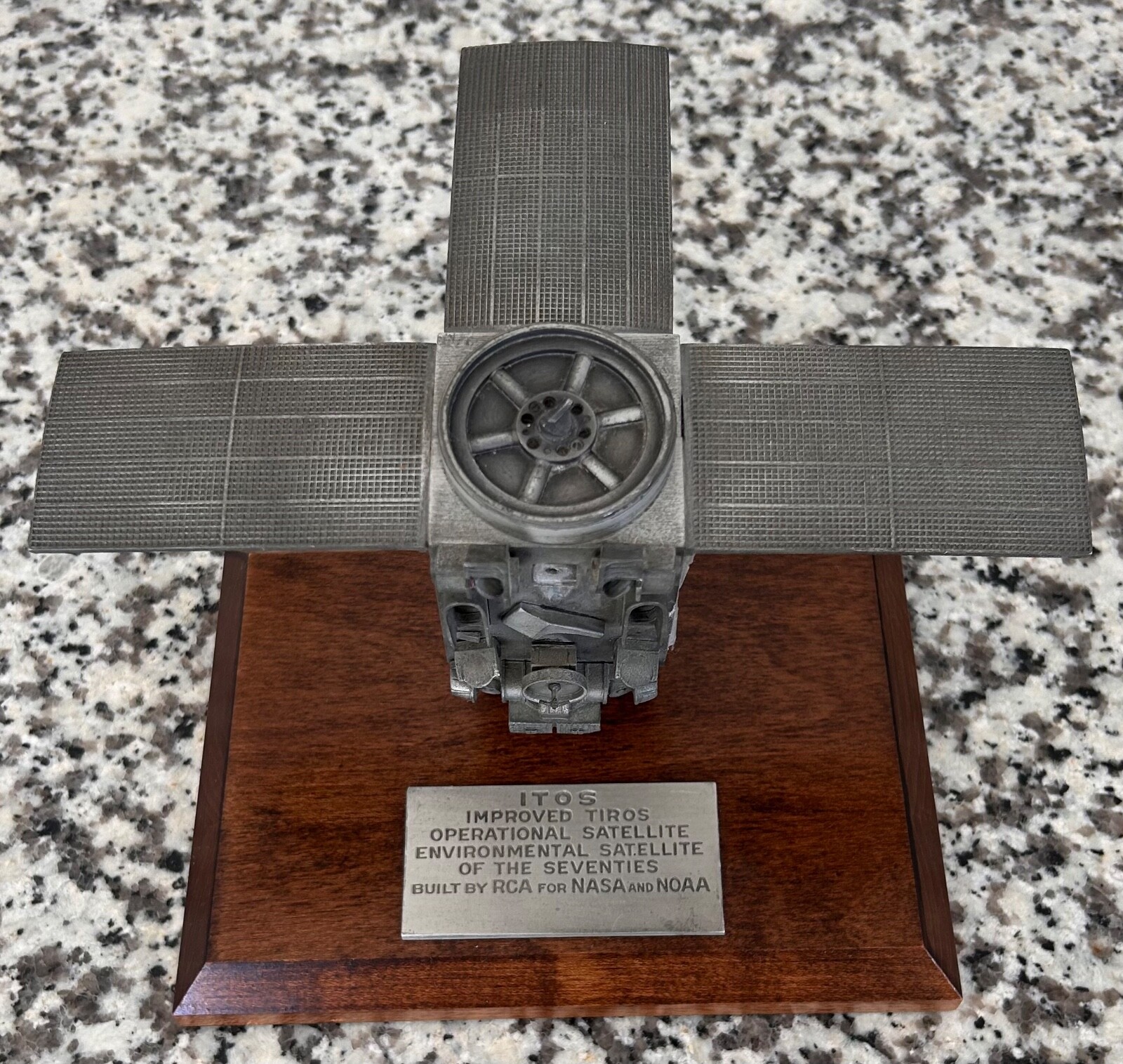 Vintage 70's TIROS NASA NOAA Weather Observation Satellite ITOS Desk Model RARE