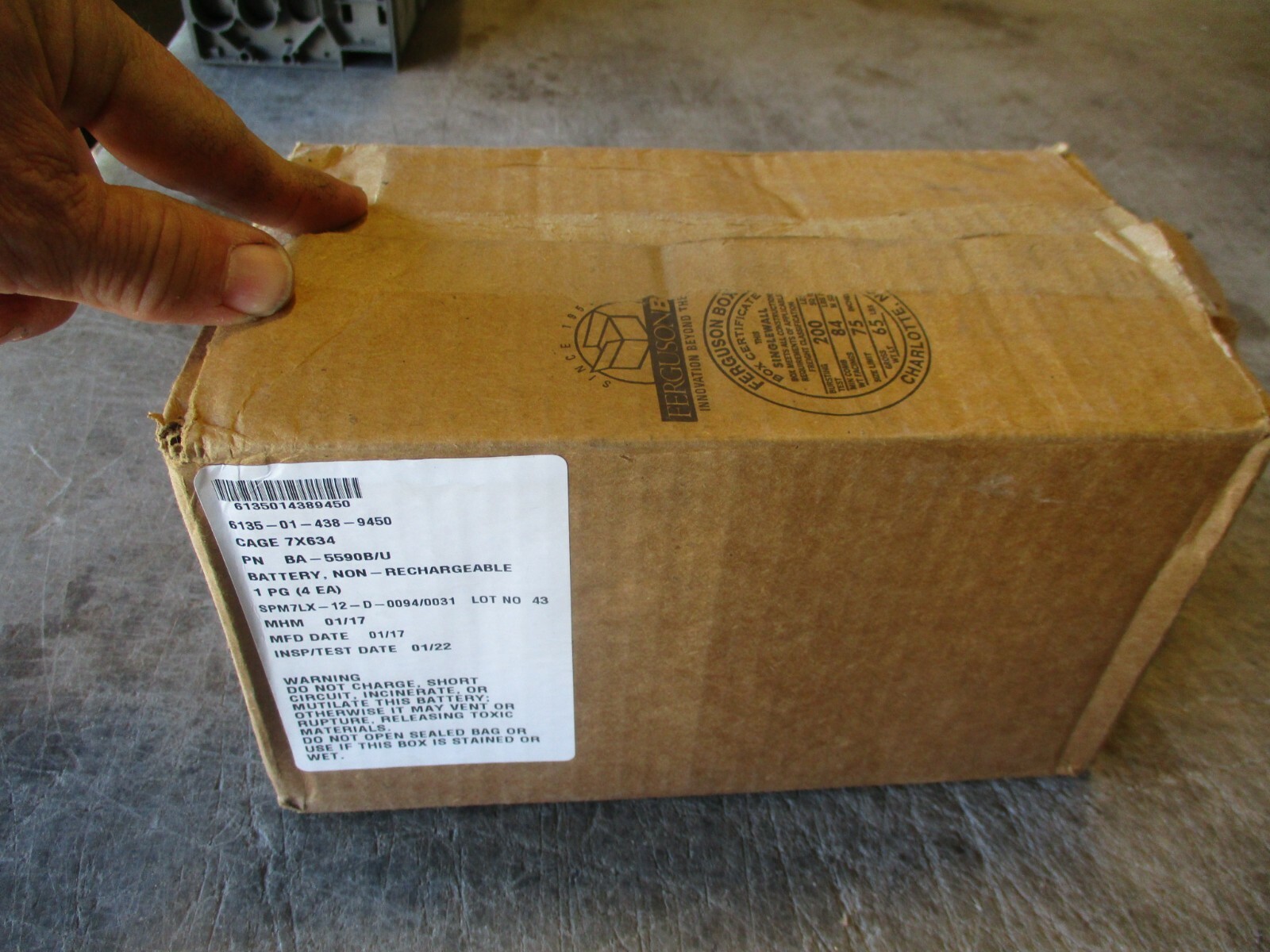 1 Box of 4 NIW BA-5590B/U Lithium Sulfur Dioxide Batteries, mfg 2017