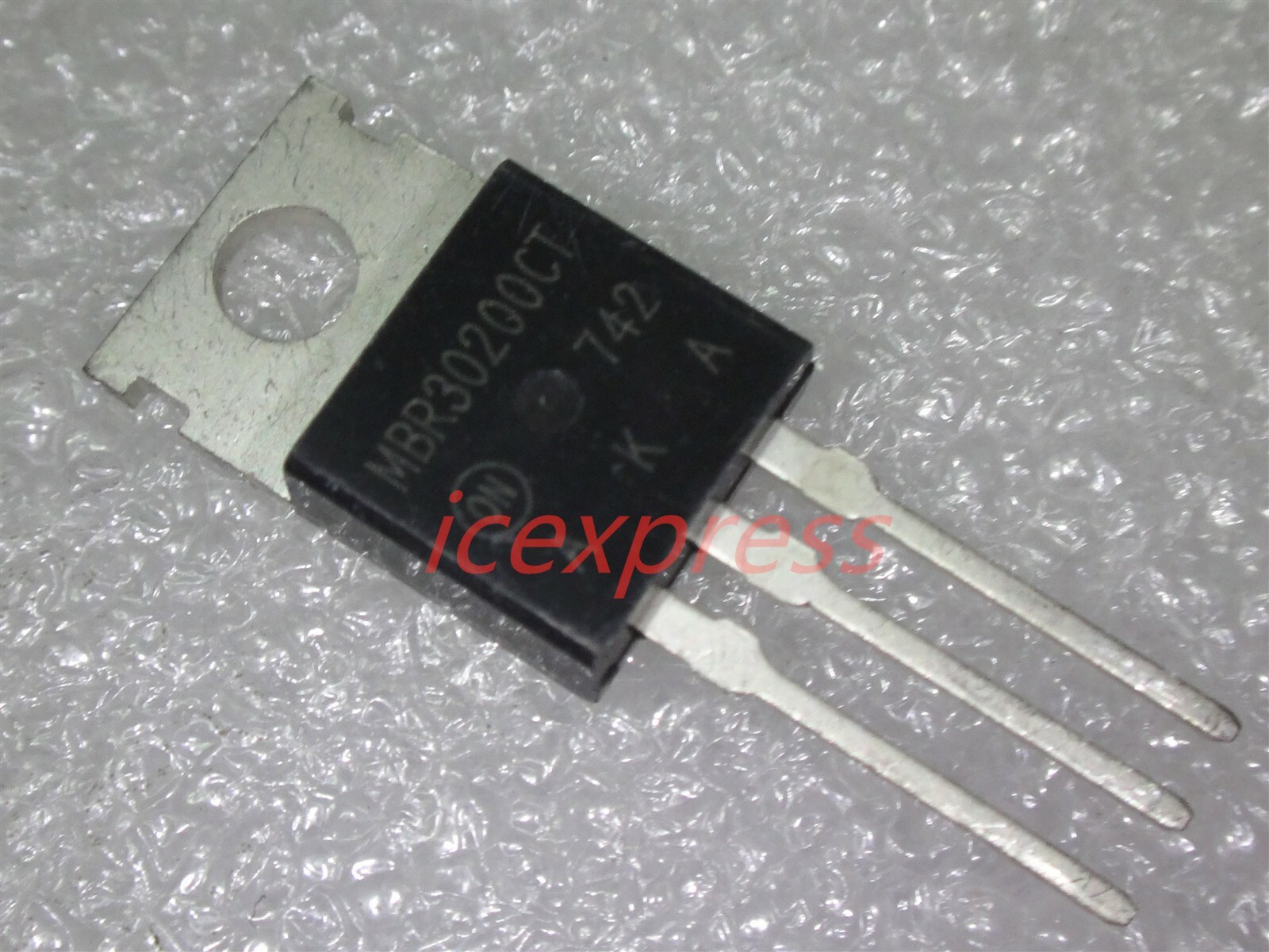 10PCS MBR30200CT TO-220