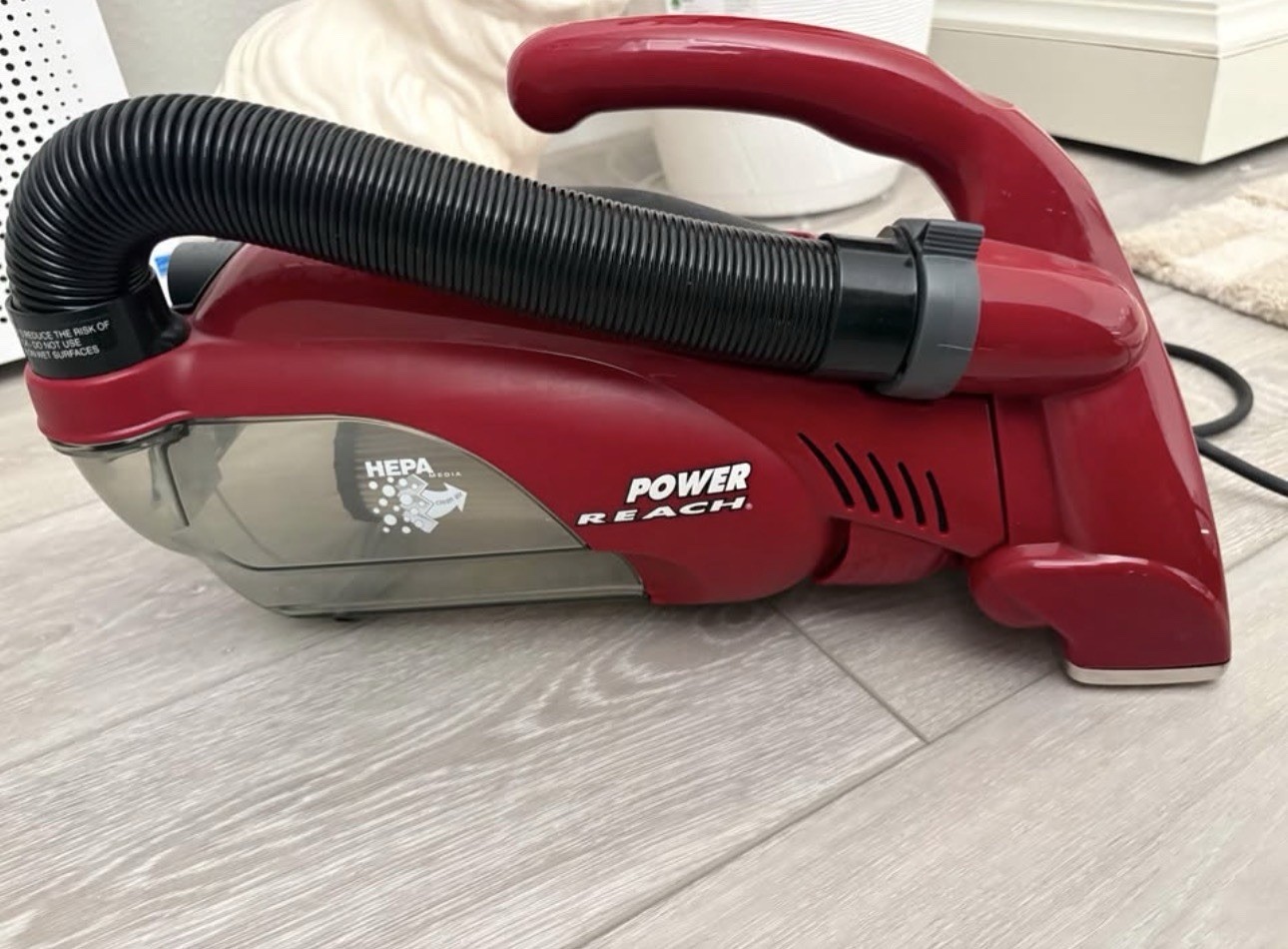 Royal Dirt Devil 08245 HEPA Power Reach Handheld Vacuum Bagless