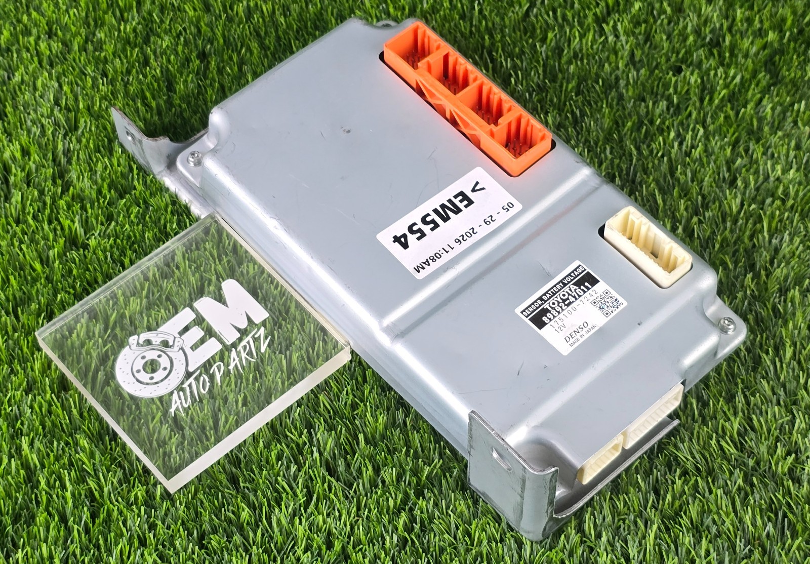 Toyota Prius Plug-In 2012-2015 Battery Voltage Control Module 89892-47011 OEM