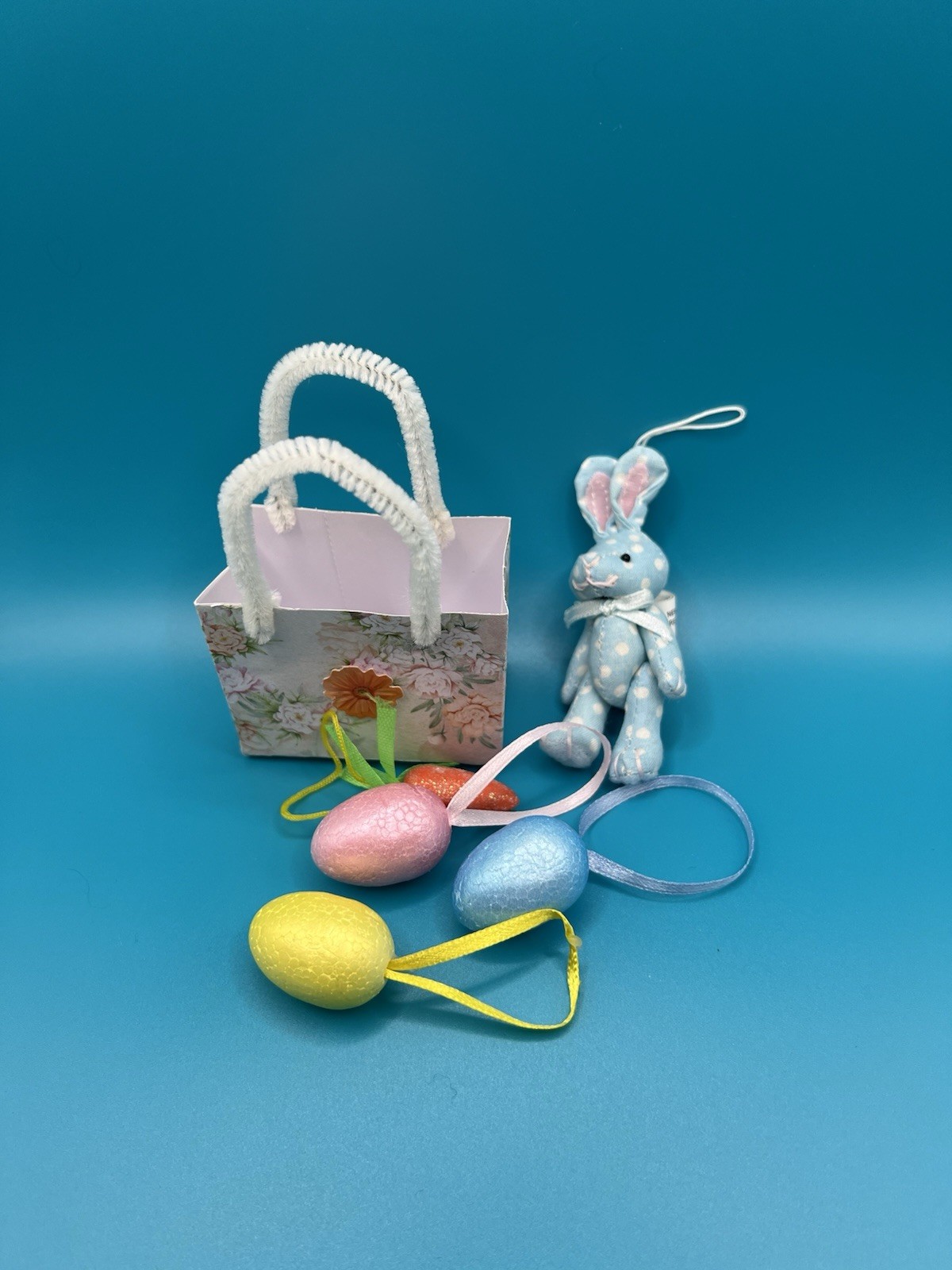 Miniature jointed Easter bunny gift set