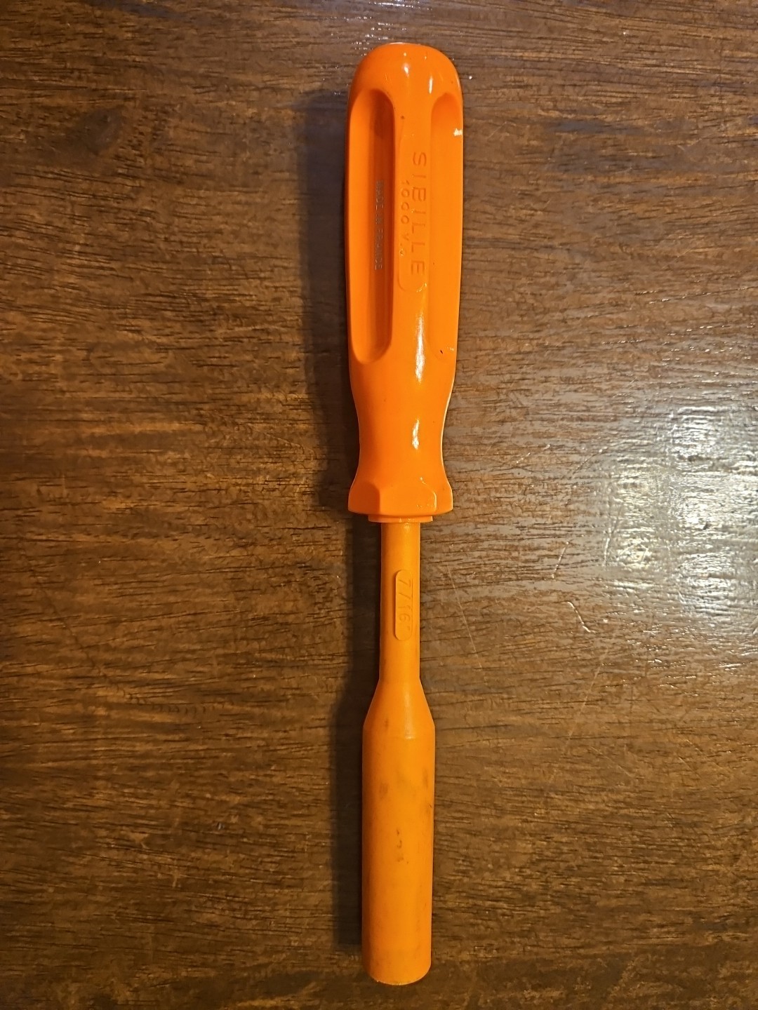 Sibille 7/16 Insulated Nut Driver  New