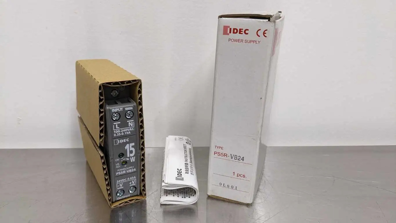 idec PS5R-VB24 Power Supply 100-240VAC 0.35-0.19A 15W to 24VDC 0.65A