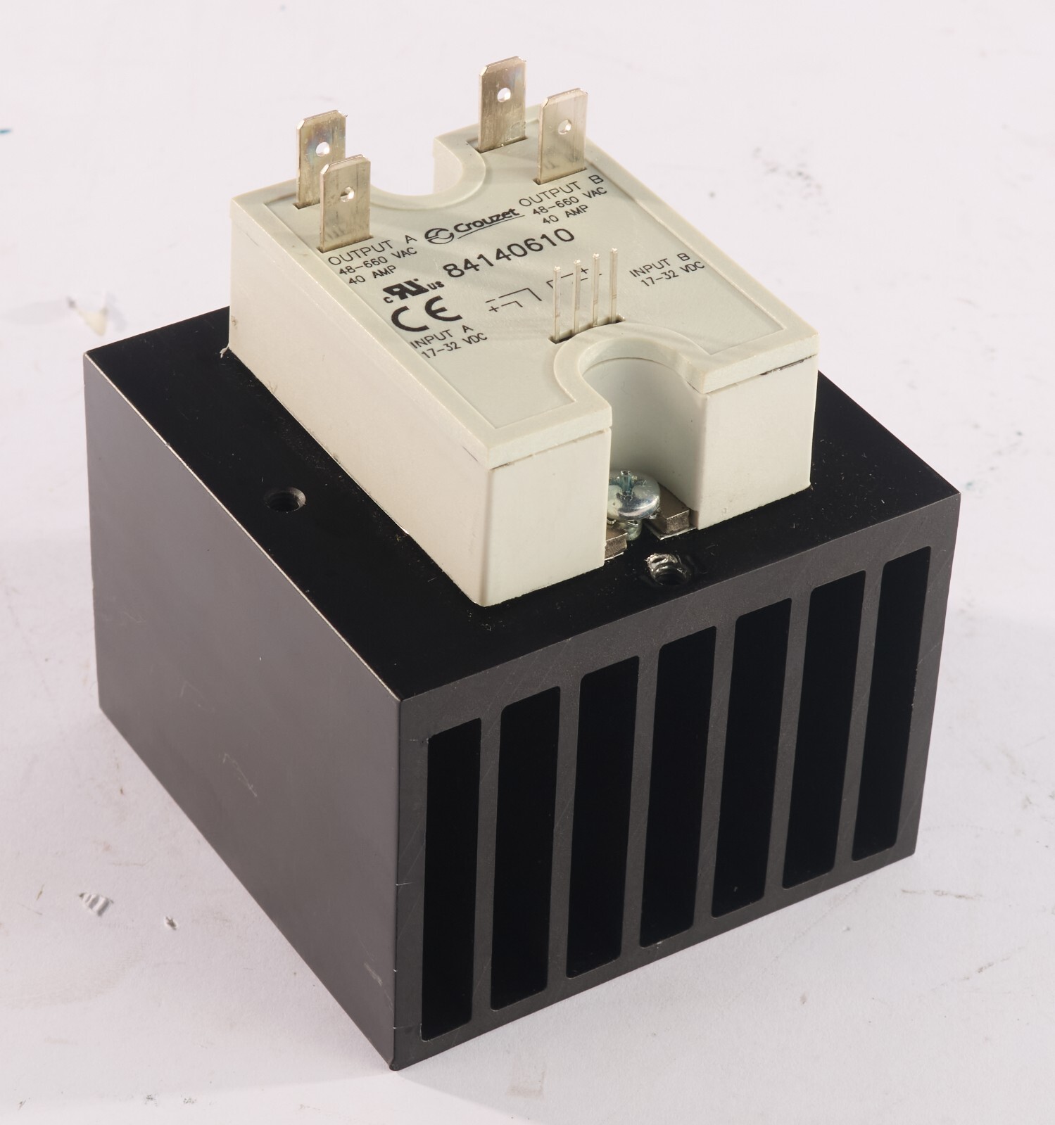 HB Controls Solid State Relay HBC-669 with Crouzet 84140610