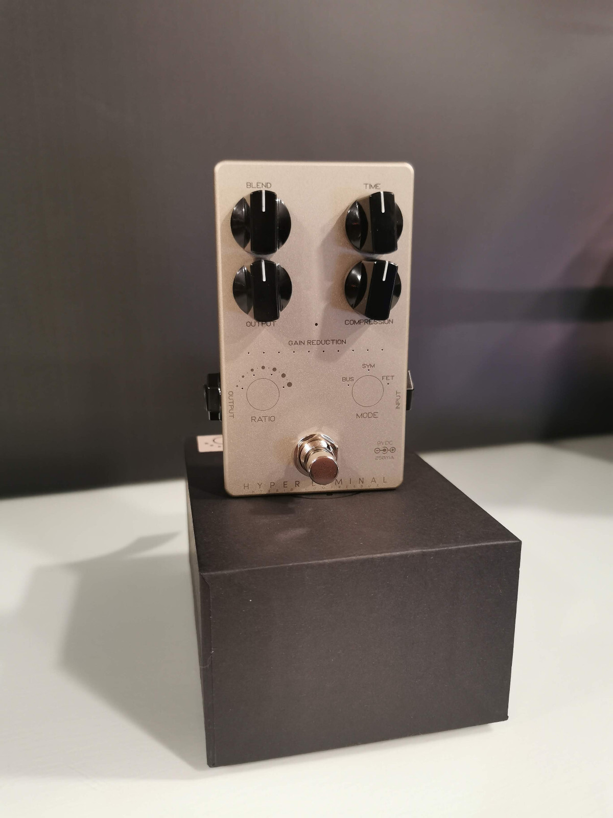 Darkglass Electronics Hyper Luminal Compressor