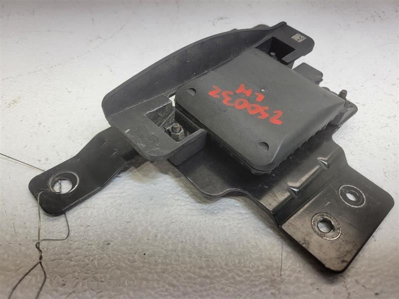 2019-2023 Hyundai Nexo Driver Left Blind Spot Radar Monitor Module 99140-M5000