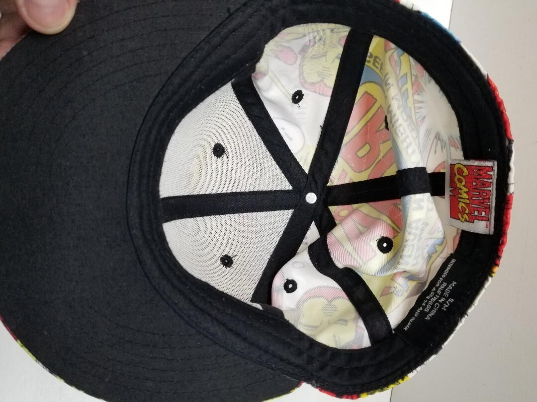 MARVEL COMICS 2009 IRON MAN COMIC STRIP S/M SIZE FLAT BILLED HAT