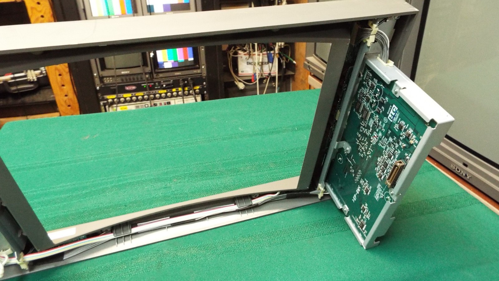 SONY BVM-A14F5U FRONT BEZEL ASSEMBLY