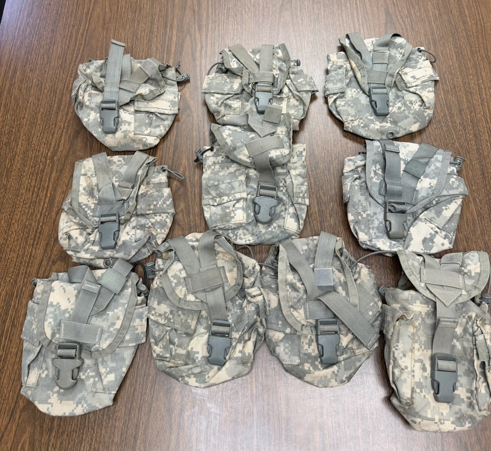 US Military 1 Quart Canteen Pouch, General Purpose, Set of 10, ACU, MOLLE,  VGC