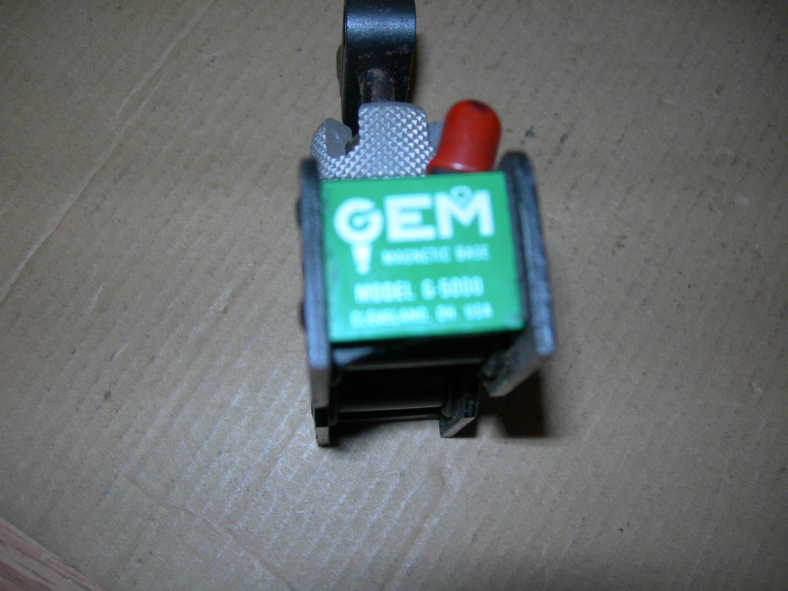 Gem Indicator with Magnet Indicator Holder + Indicator Case.