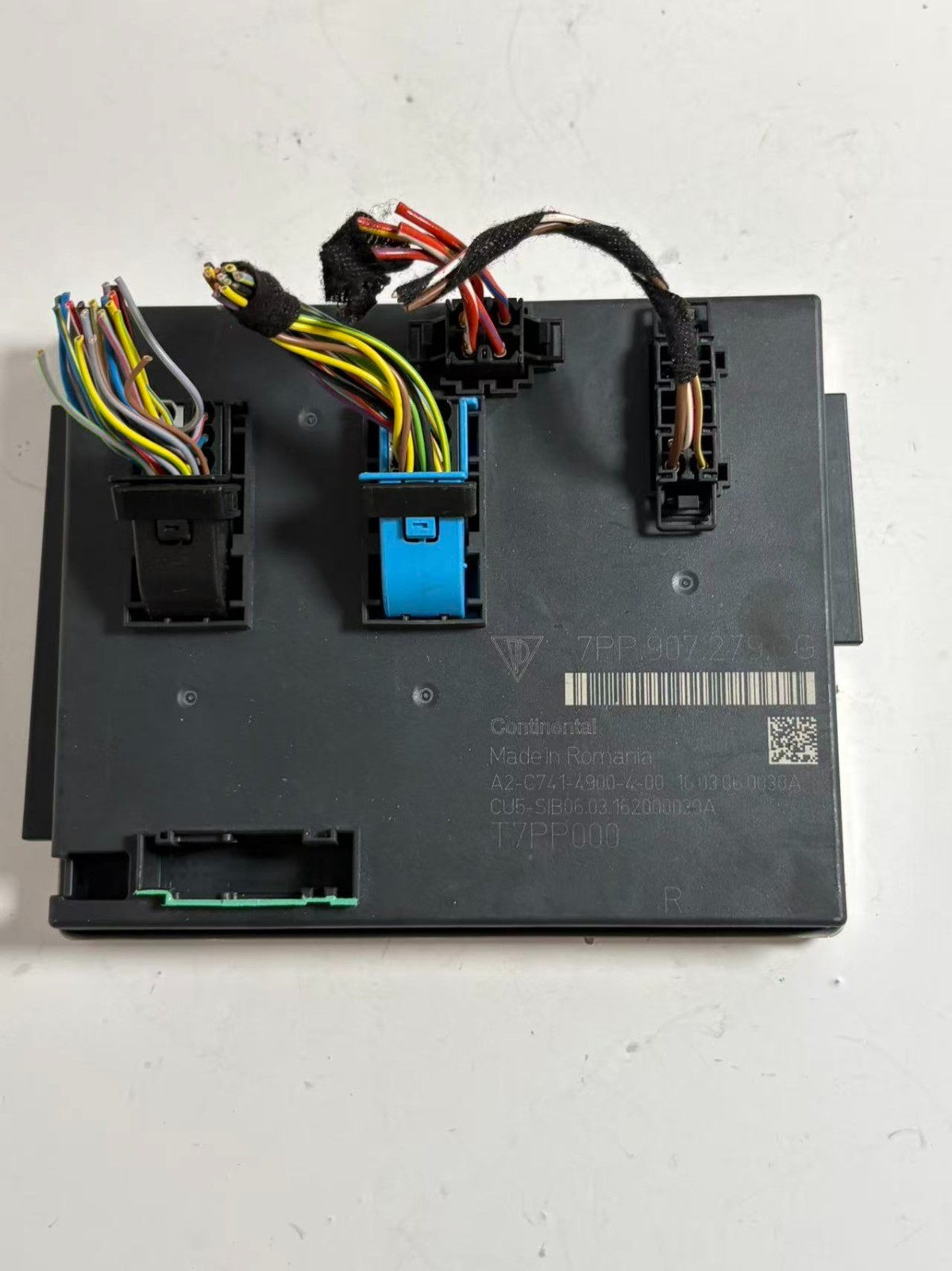 OEM 7PP907279CG PORSCHE MACAN GTS BCM REAR BODY CONTROL MODULE 2016