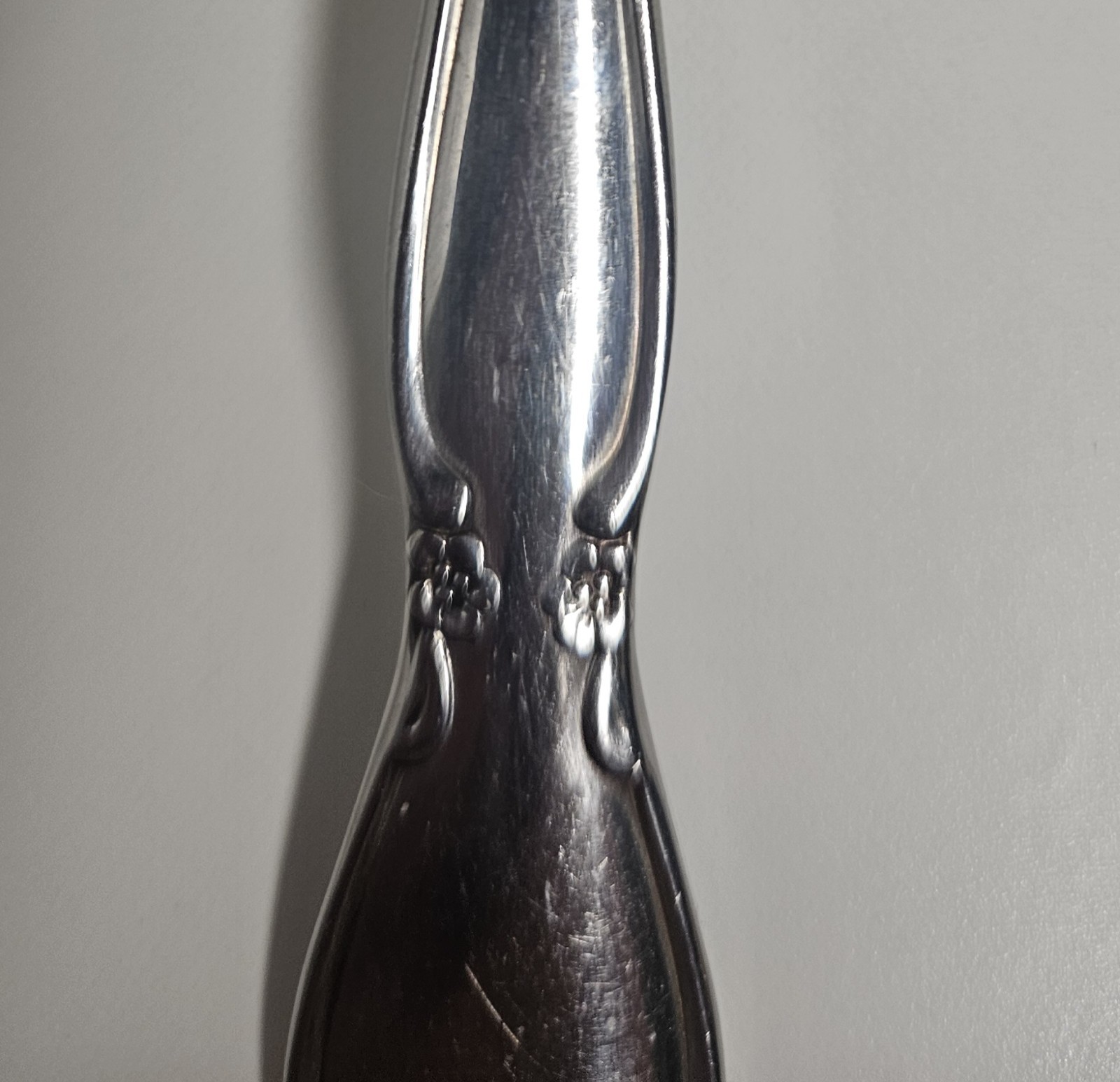 4 Oneida Community Chatelaine Tablespoons Stainless Steel Flatware