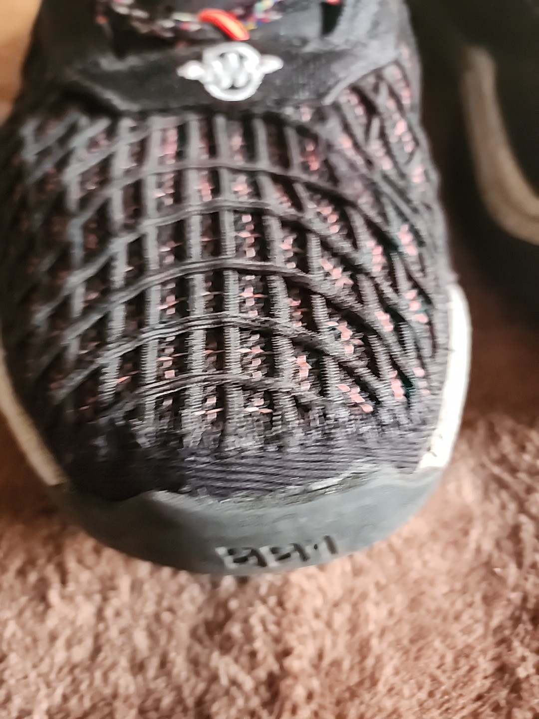 Black Nike Cos.ic. Sz 15