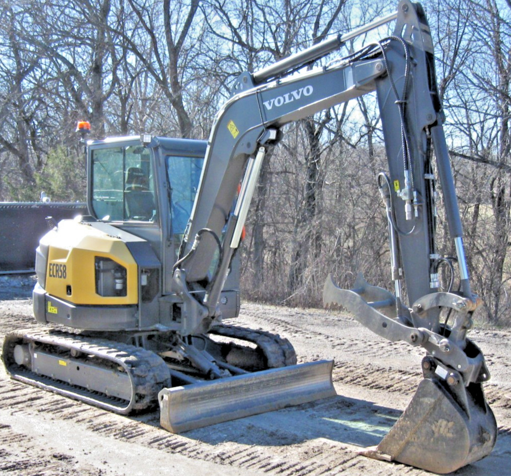 2023 VOLVO ECR58 COMPACT EXCAVATOR