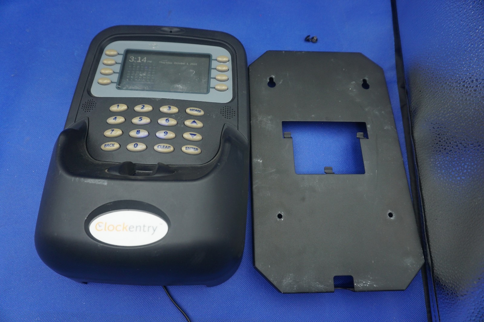ASURE SOFTWARE ADI-P400L Timeclock W/ Mounting Bracket