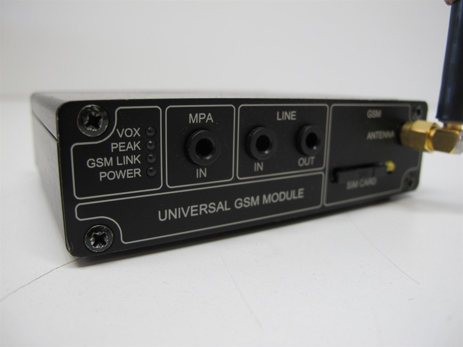 Cobham Universal GSM Module HD1540 v1.20 Remote Control Surveillance Device