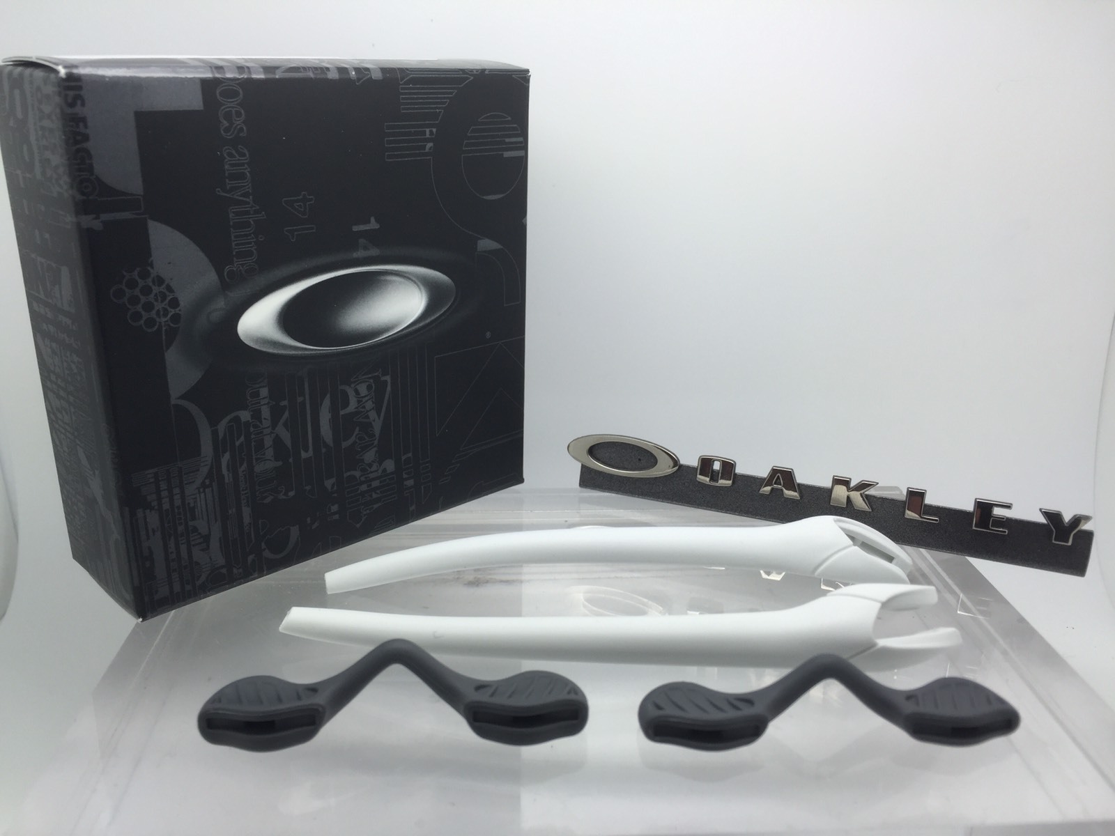 AUTHENTIC OAKLEY RADAR EV WHITE EAR SOCKS & NOSE PADS KIT Temple Tips