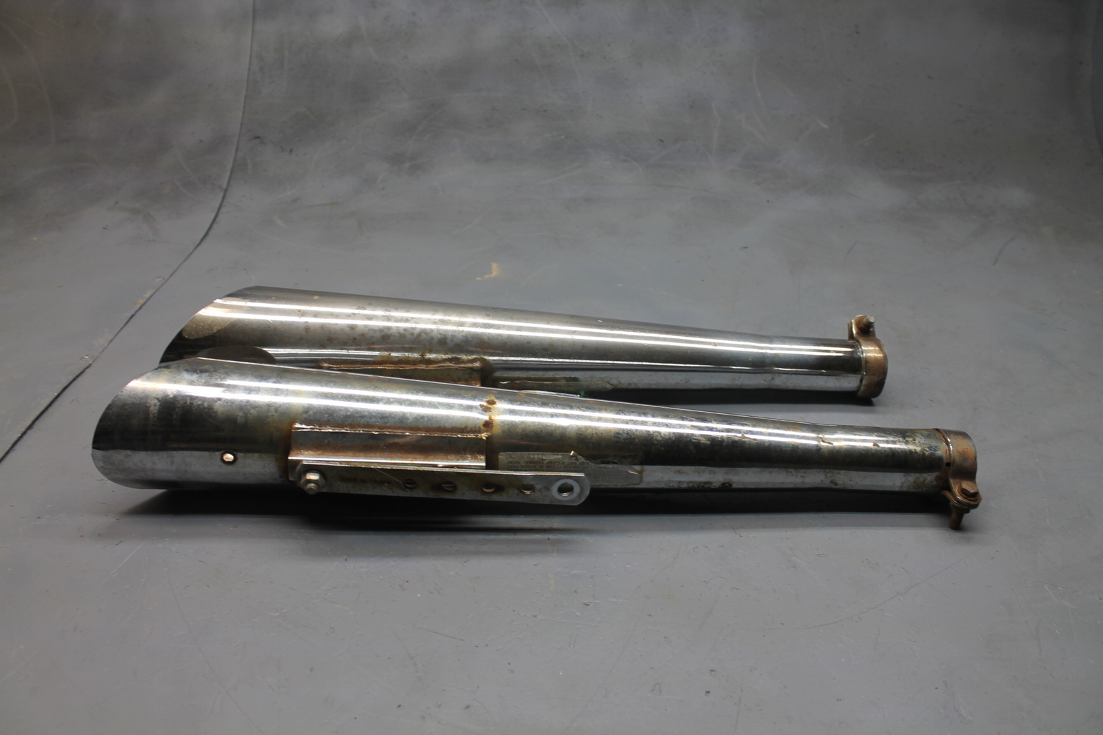 1981 SUZUKI GS550L EXHAUST PIPE