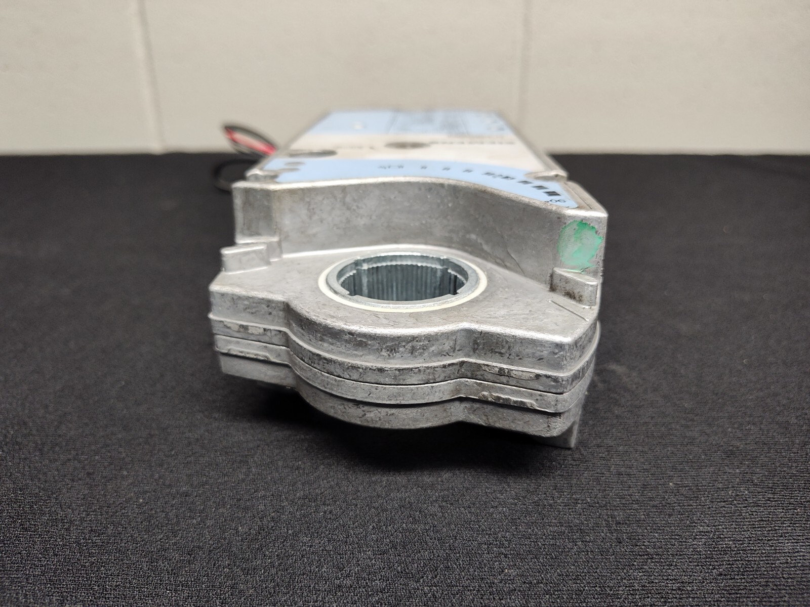 Siemens GCA161.1P Spring Return Electric Damper Actuator