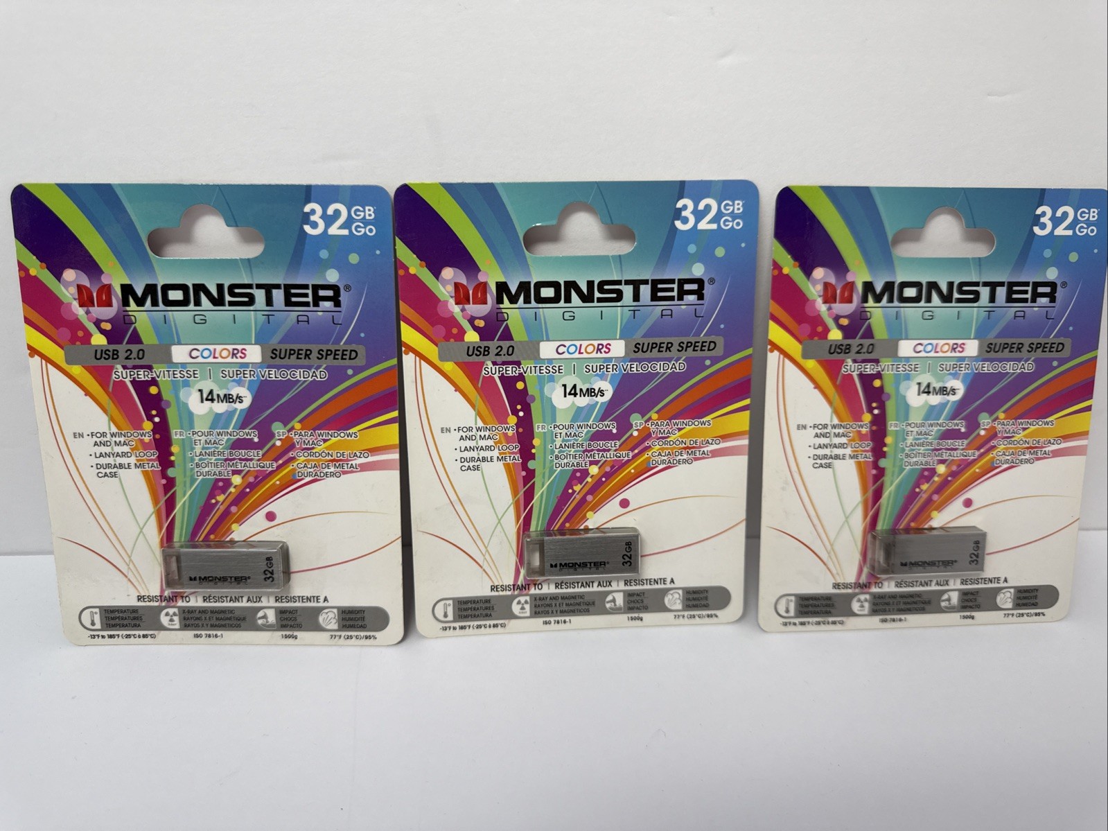 3 Monster Digital 32GB USB 2.0 OTG External Drive 14 MB/s